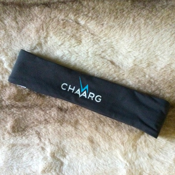 🆕 VS Sport Headband 🧘🏼♂️🛼🚴🏼♀️🥊🎾🏑⚽️ - Picture 1 of 5